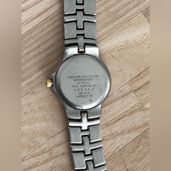 Citizen Elegance Ladies Watch Vintage Two Tone Bracelet Blue Round Dial Date - Picture 8 of 11